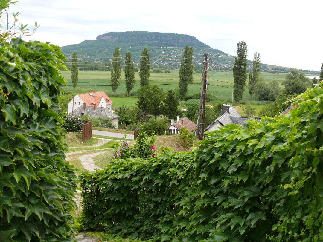 Szigligeti Panoráma Apartmanház Exterior foto